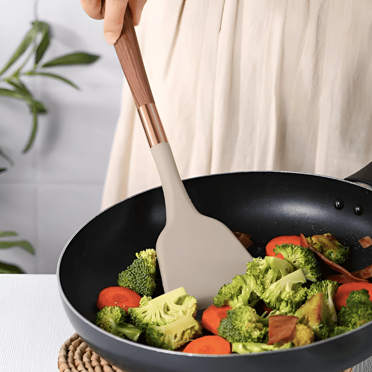 Kitchen Utensils Set of 10, Silicone Kitchen Utensils with Copper and Wood Handles, Heat Resistant Kitchen Utensil Set