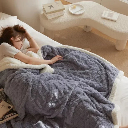 LuxyCozy | Couverture d'hiver épaisse en laine d'agneau et douceur polaire | Confort léger pour les jours de grand froid