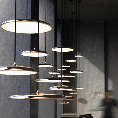 Suspension moderne en métal avec cordon réglable – Finition pastel douce pour cuisine et salon