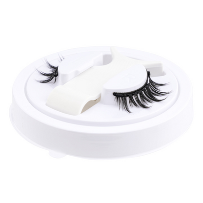 Reusable Magnetic Eyelash Set | Adhesive-Free | Hypoallergenic with Applicator