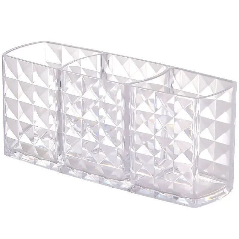MIRROR BOX – Diamond patterned bathroom storage cabinet designed for organizing cosmetics, lipsticks, and daily essentials