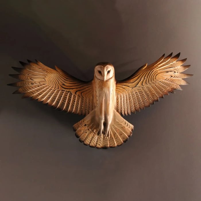 Chouette majestueuse | Décoration murale en bois avec finition naturelle | Artisanat pour une ambiance intérieure paisible
