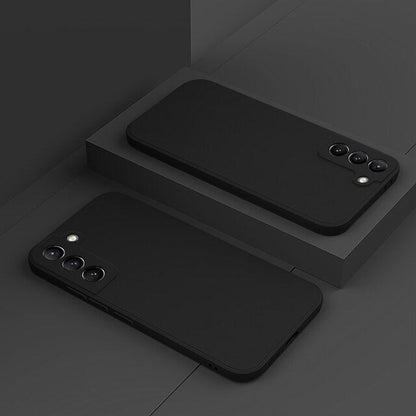 Silicone Phone Case with Microfiber Lining for Samsung Galaxy S22-S26 | Shock-Absorbing Protective Cover with Raised Edges