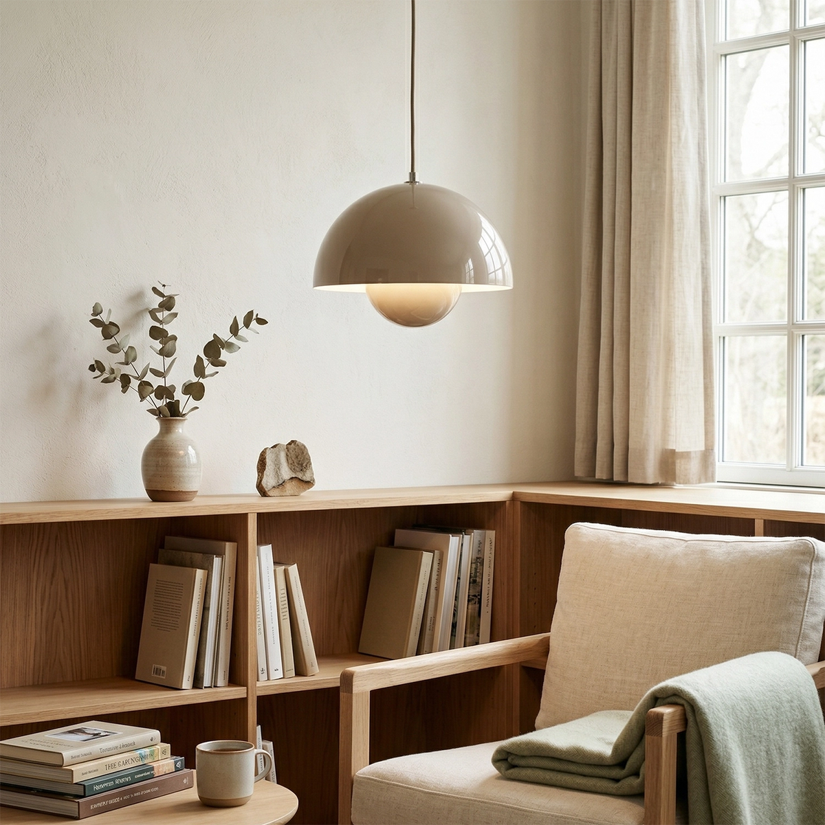 Mid-Century Modern Flower Bud Pendant Light - Versatile Pendant Lighting with Geometric Design