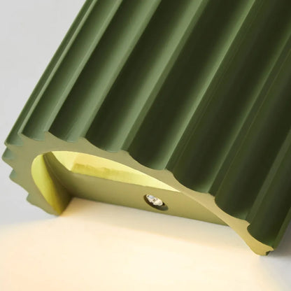 Sculptural Resin Sconce with Dual G9 Sockets for Bedroom Hallway Accent Lighting in Green Finish 6.5 Inches Compact Indoor Fixture