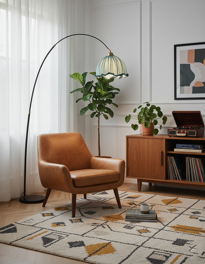 Lampadaire arche moderne avec abat-jour en tissu et pied en métal noir | Éclairage élégant pour salon