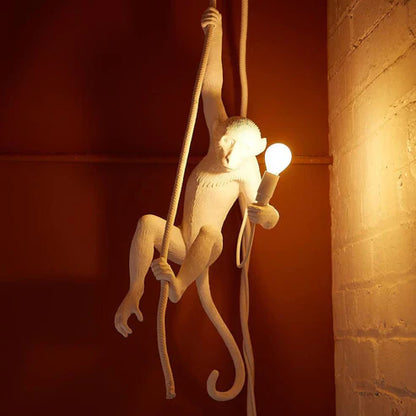 Lampe suspendue originale et amusante