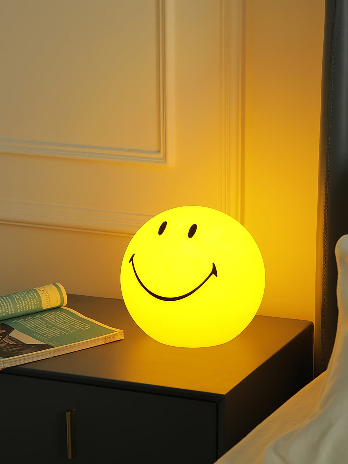 Cheerful Glow Night Light for Kids | 9 in Polypropylene LED Desk Lamp Yellow USB Rechargeable Bedside Reading Light Playroom Decor Nursery A