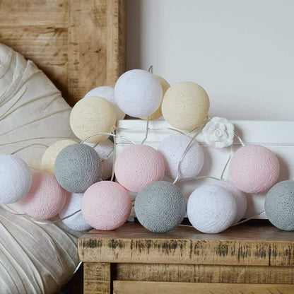 Cotton Ball String Lights with Soft Woven Globes for Bedroom, Living Room & Party Decor – USB or Battery Powered Fairy Lights
