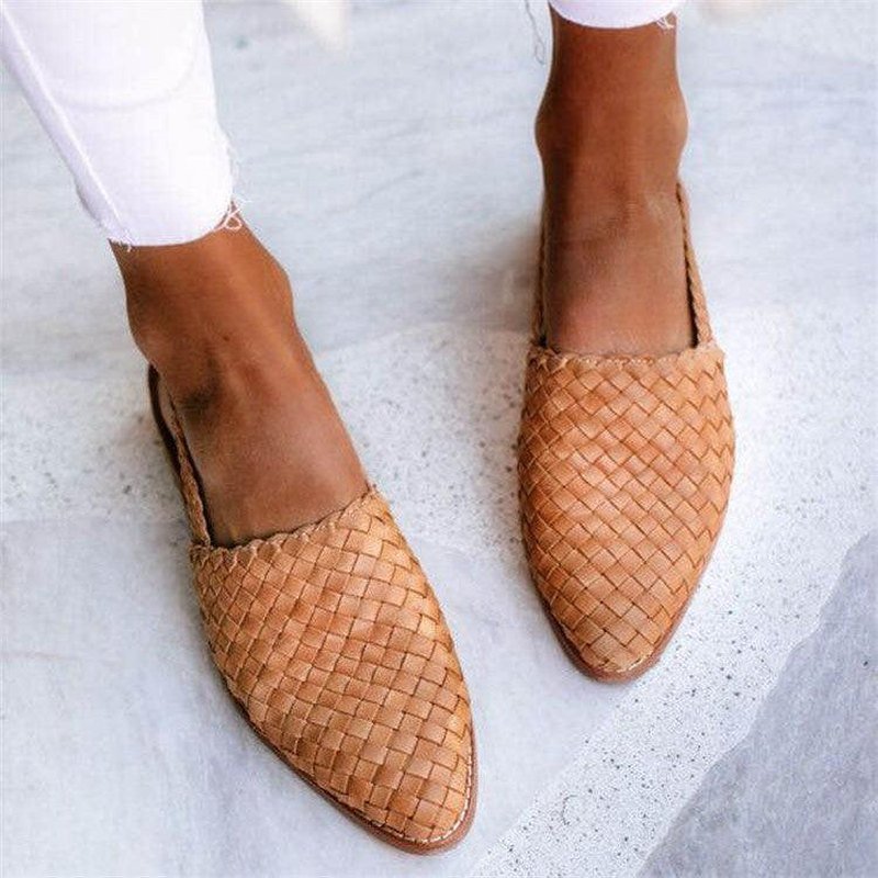 Woven Slingback Sandals Low Wedge Heel Cushioned Footbed Slip-On Summer Shoes for Women Everyday Comfort Flexible Sole