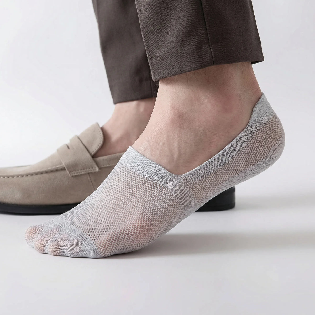 Low-Cut No-Show Socks with Grip Heel for Men – Invisible Under Sneakers & Loafers – Breathable Mesh – 6 Colors