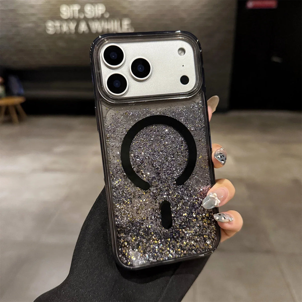 Glitter Liquid Quicksand MagSafe iPhone Case with Anti-Fingerprint TPU Shockproof Protection for iPhone 13 14 15 16 17 Pro Max Air