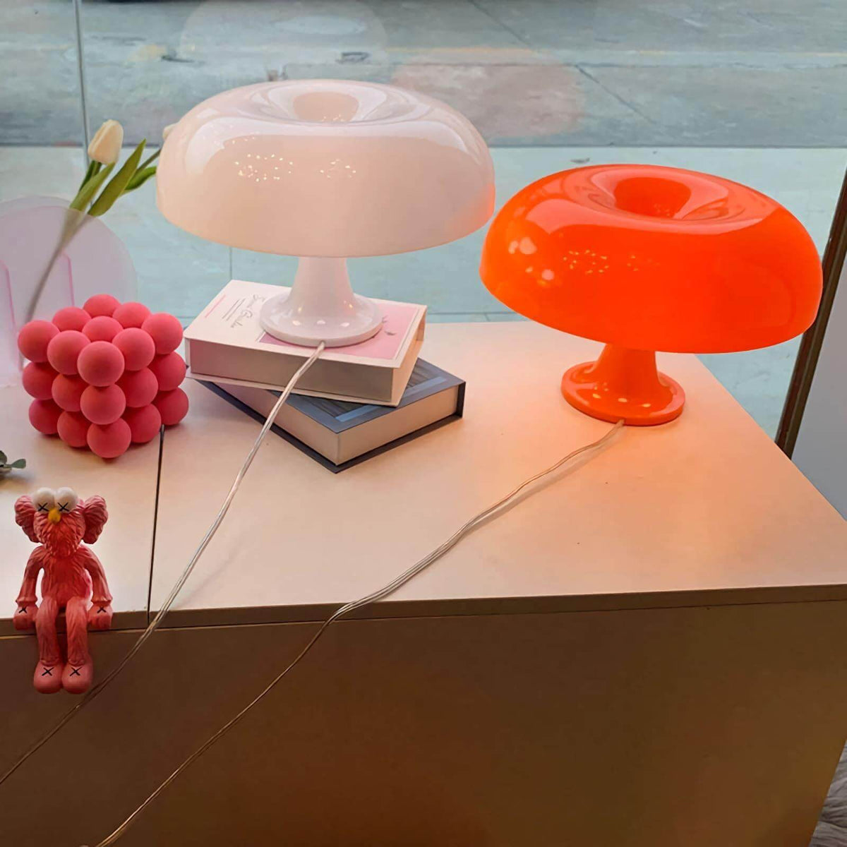 Mushroom Desk Lamp with Curved Metal Shade for Bedroom Nightstand Office Reading Study Ambient Lighting E14 Socket 40W Max 12.6 in Tall Mode