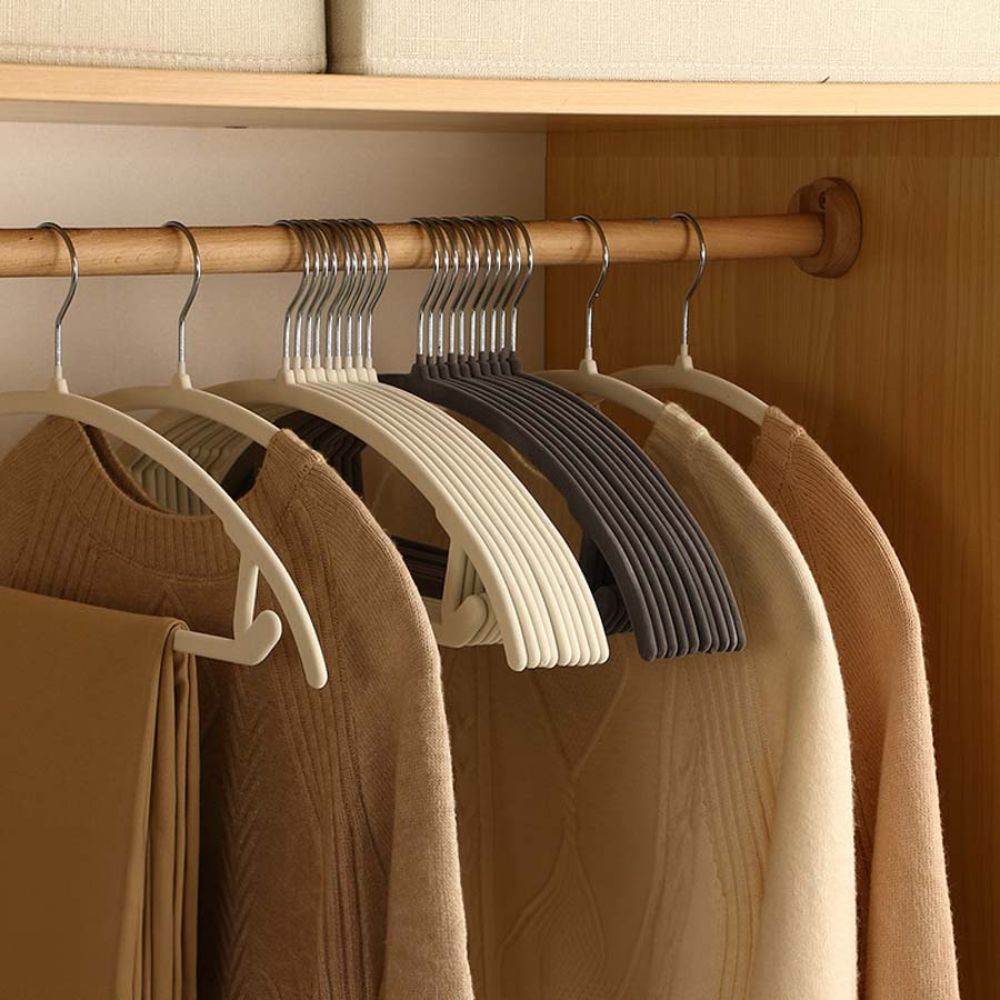 Nora Velvet Hangers - Non-Slip Coating, Set of 10