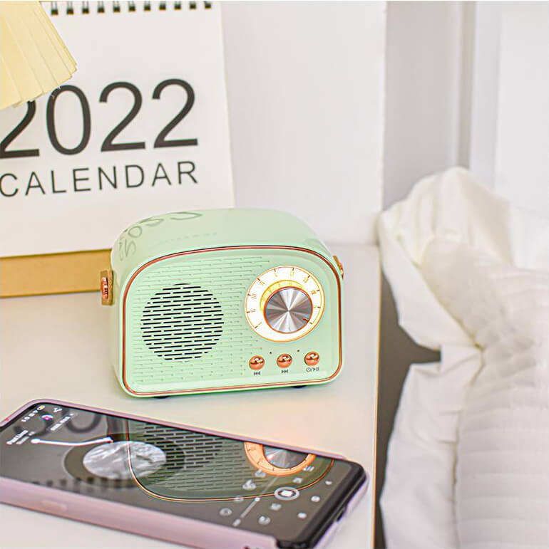 Ortekor NostalgiaWave | Enceinte Bluetooth rétro au design radio vintage et son immersif | Compagnon musical portable au style intemporel