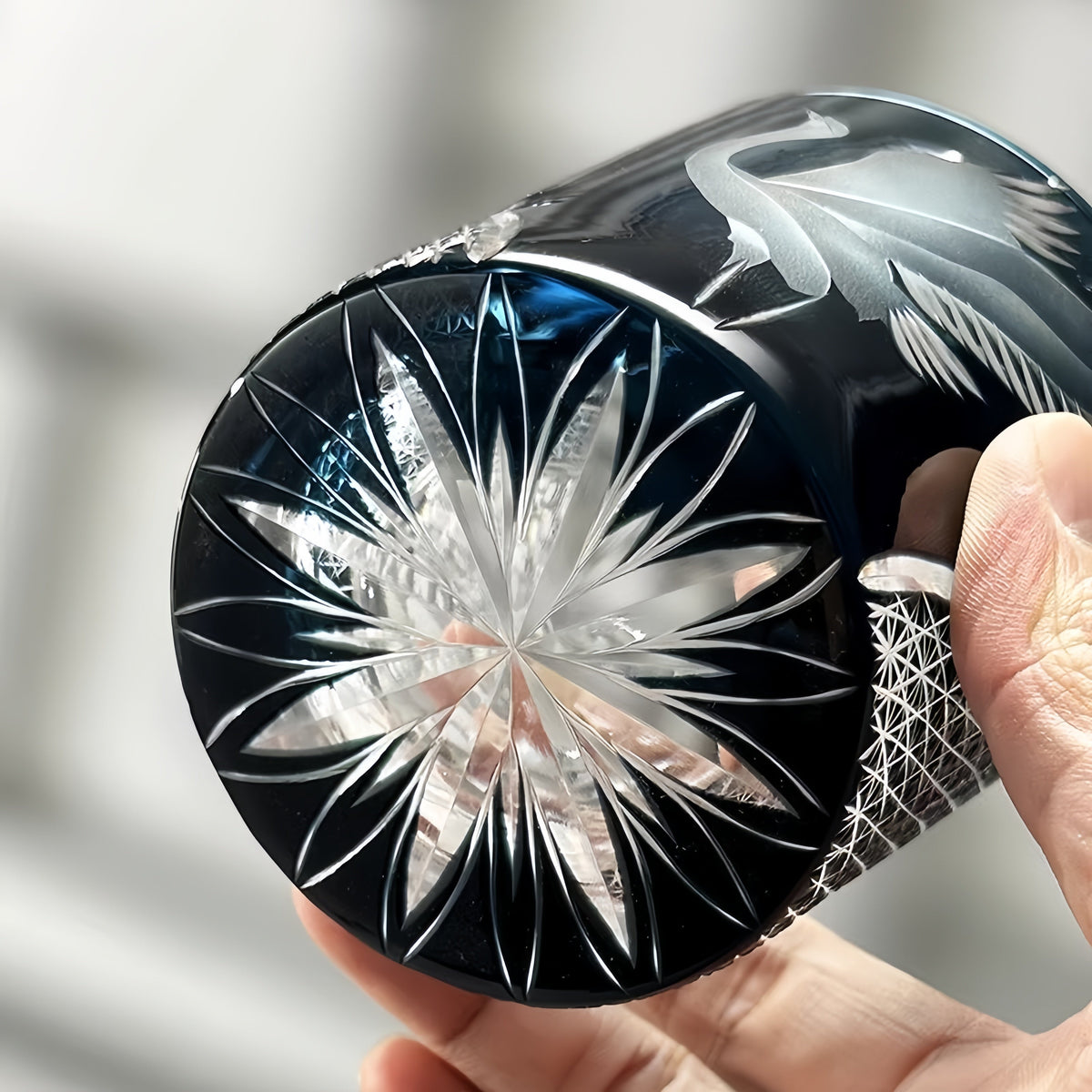 Japanese Cut Crystal Whisky Tumbler with Crane Motif and Gift Box for Spirits and Cocktails