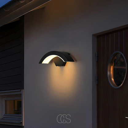 Motion-Activated Outdoor Wall Light with Up & Down Beam – Half-Arch Aluminum Sconce for Porch, Front Door & Patio