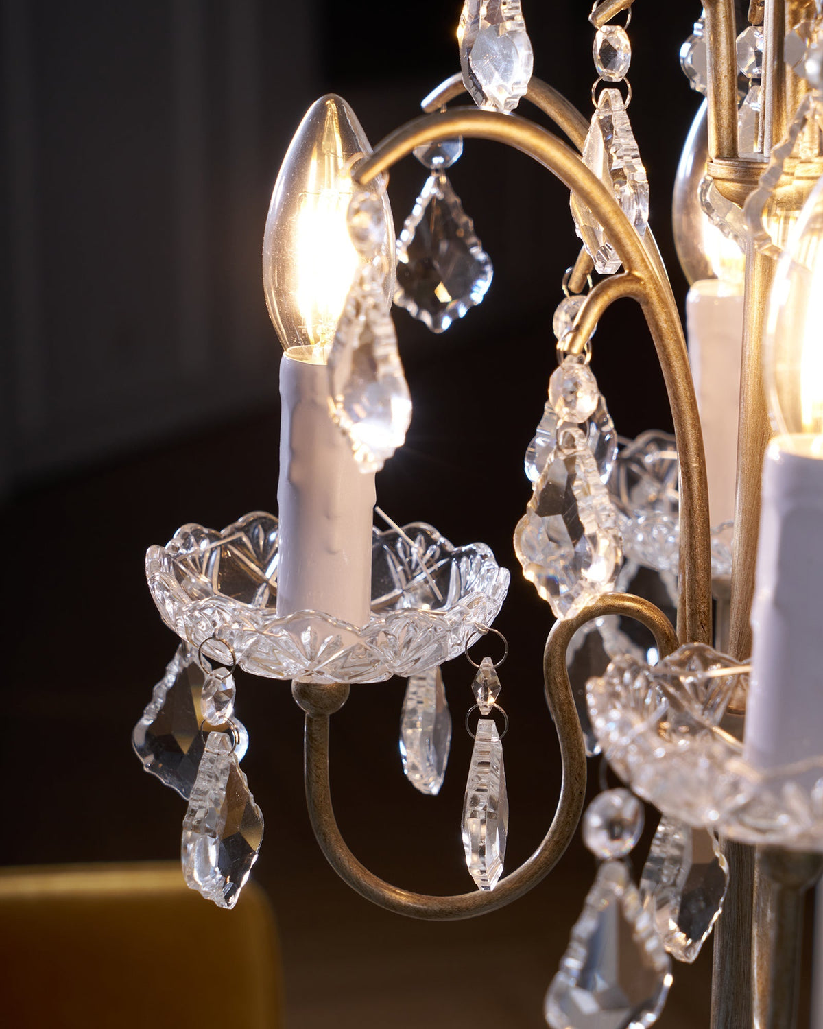 Crystal Chandelier-Style Table Lamp with Metal Frame for Bedroom & Living Room Lighting | 22 in Height Decorative Accent Light for Nightstan