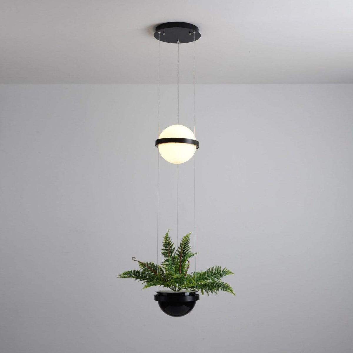 Spherical LED Hanging Fixture for Kitchen Island & Dining Area – Adjustable Height Black Metal Pendant with Dual-Tone Lighting, 8.7 in Acryl