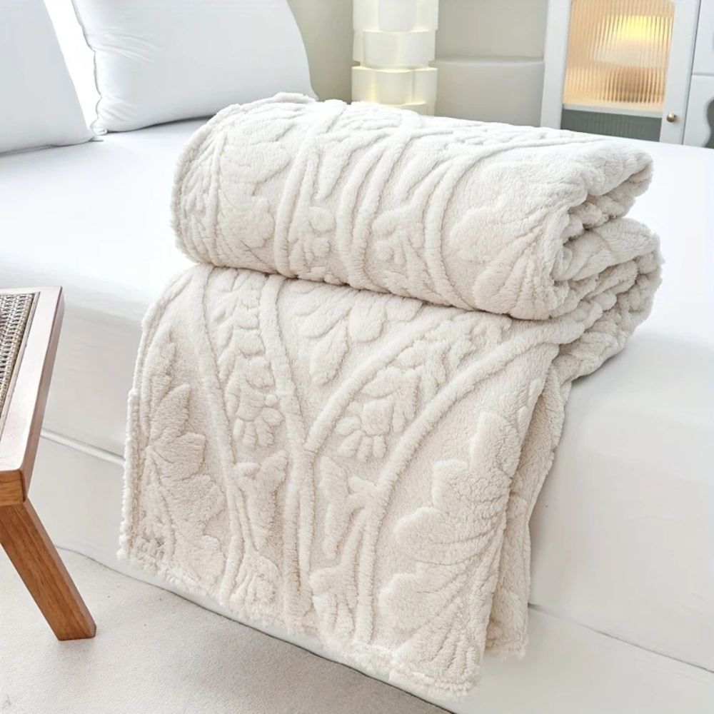 Geometric Jacquard Throw Blanket Microfiber Fleece Lightweight Soft Decorative Couch Bed Accent for Living Room Bedroom Guest Room
