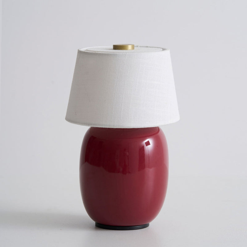 Petite Battery Operated Table Lamp – Cordless Bedside Lamp with Modern Design and Adjustable Brightness