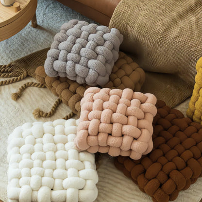 Pinnacle Knot Cushion - Soft Lamb Velvet, Cozy Design