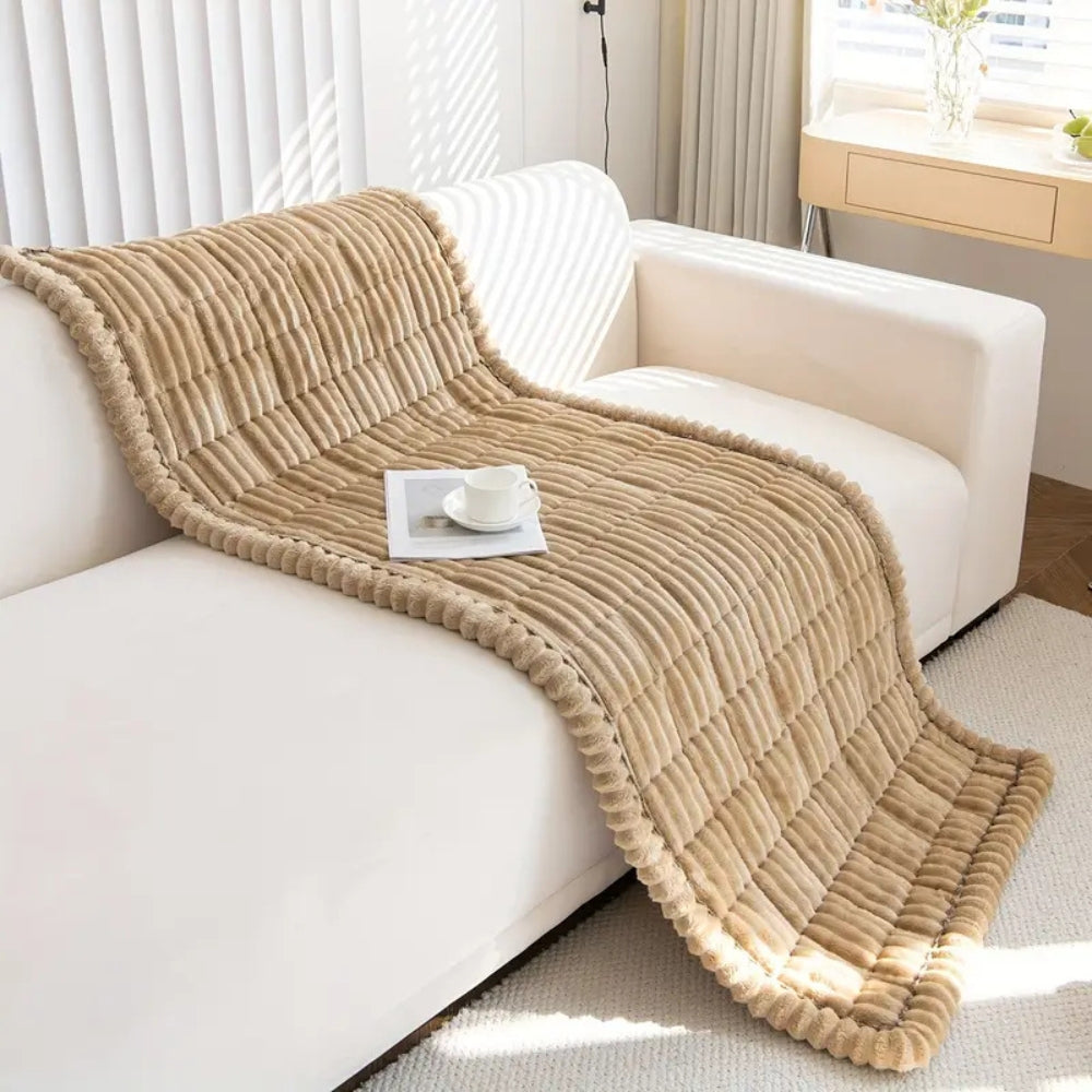 Protège-coussin de canapé en microfibre matelassée avec envers antidérapant – Housse de meuble en flanelle douce pour canapé de salon et canapé d'angle