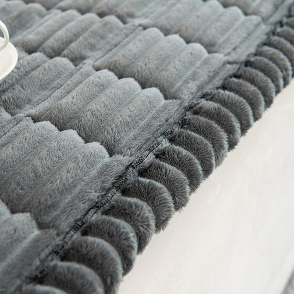 Protège-coussin de canapé en microfibre matelassée avec envers antidérapant – Housse de meuble en flanelle douce pour canapé de salon et canapé d'angle