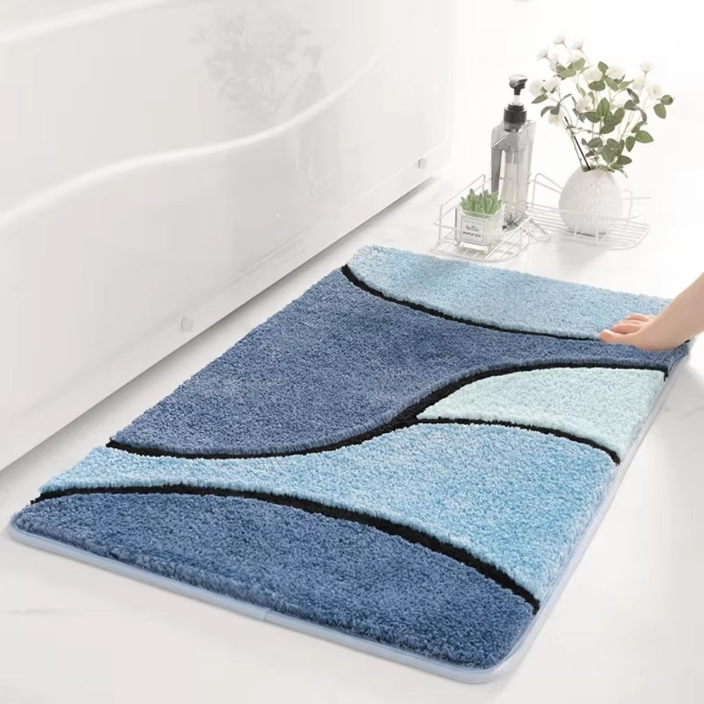PlushWave | Non-Slip Bath Mat with Absorbent Microfiber Design | Stylish Comfort for Safety