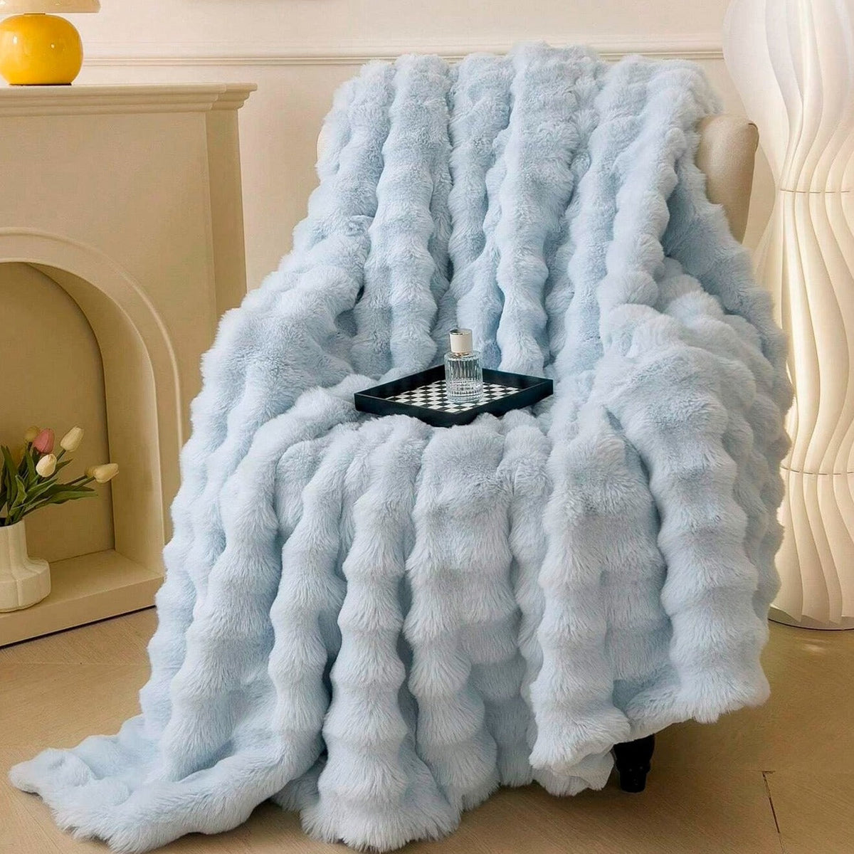 Plush Faux Rabbit Fur Throw Blanket – Double-Layered, Ultra-Soft & Lightweight for Couch, Bed & Travel
