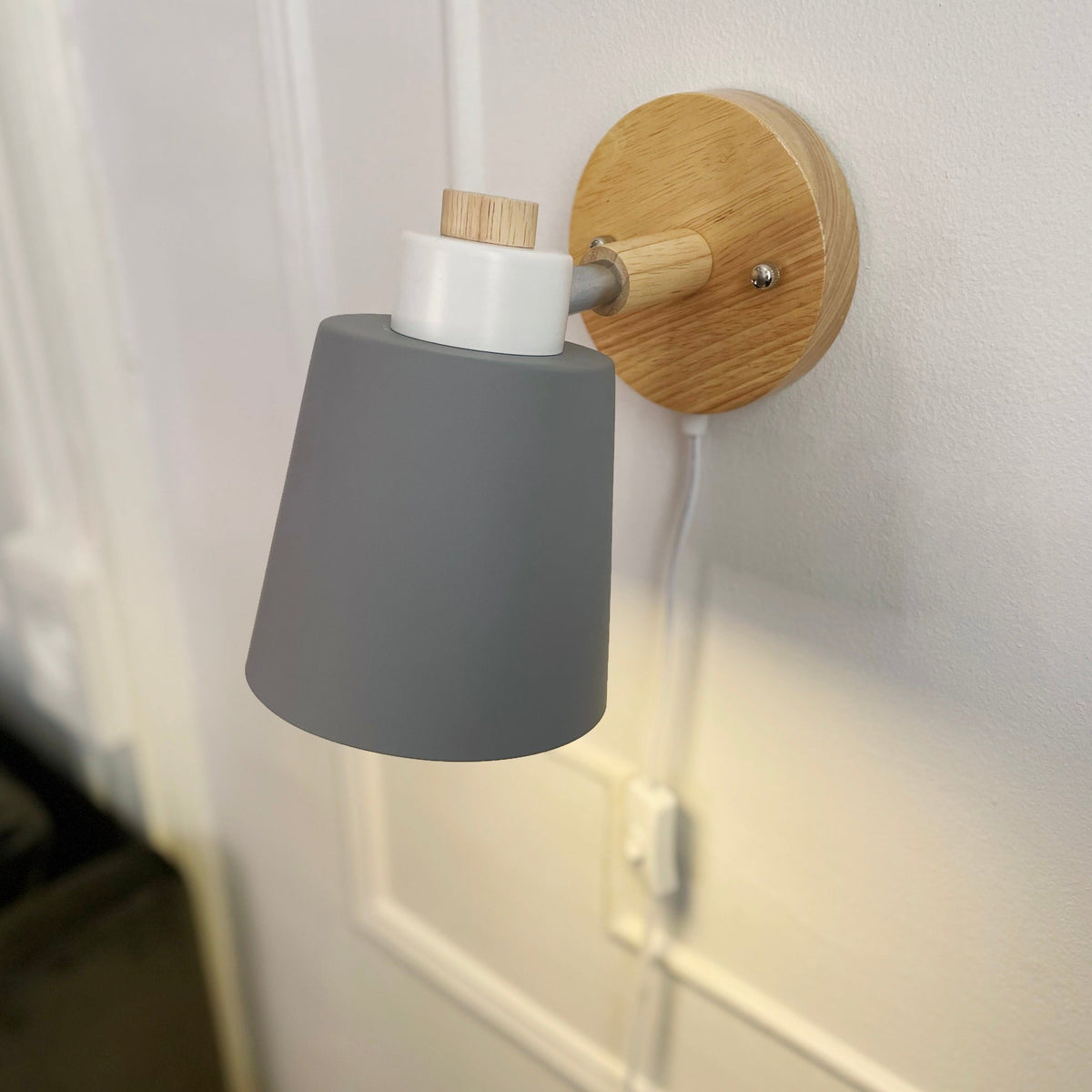 Adjustable Wood & Metal Sconce 7.5 in Yellow Plug-In Task Light for Nightstand Bedrooms Home Office Swivel Arm Accent Lighting
