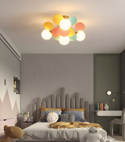 Plafonnier multi-globes avec abat-jours sphériques pastel – Luminaire LED coloré et moderne pour chambre d'enfant, salle de jeux et espace contemporain