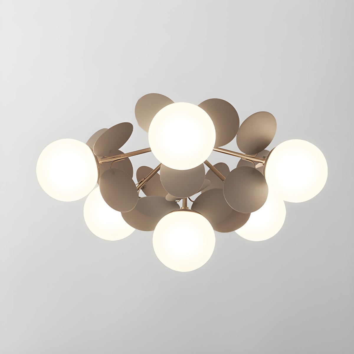 Plafonnier multi-globes avec abat-jours sphériques pastel – Luminaire LED coloré et moderne pour chambre d'enfant, salle de jeux et espace contemporain