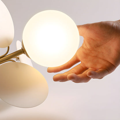 Plafonnier multi-globes avec abat-jours sphériques pastel – Luminaire LED coloré et moderne pour chambre d'enfant, salle de jeux et espace contemporain