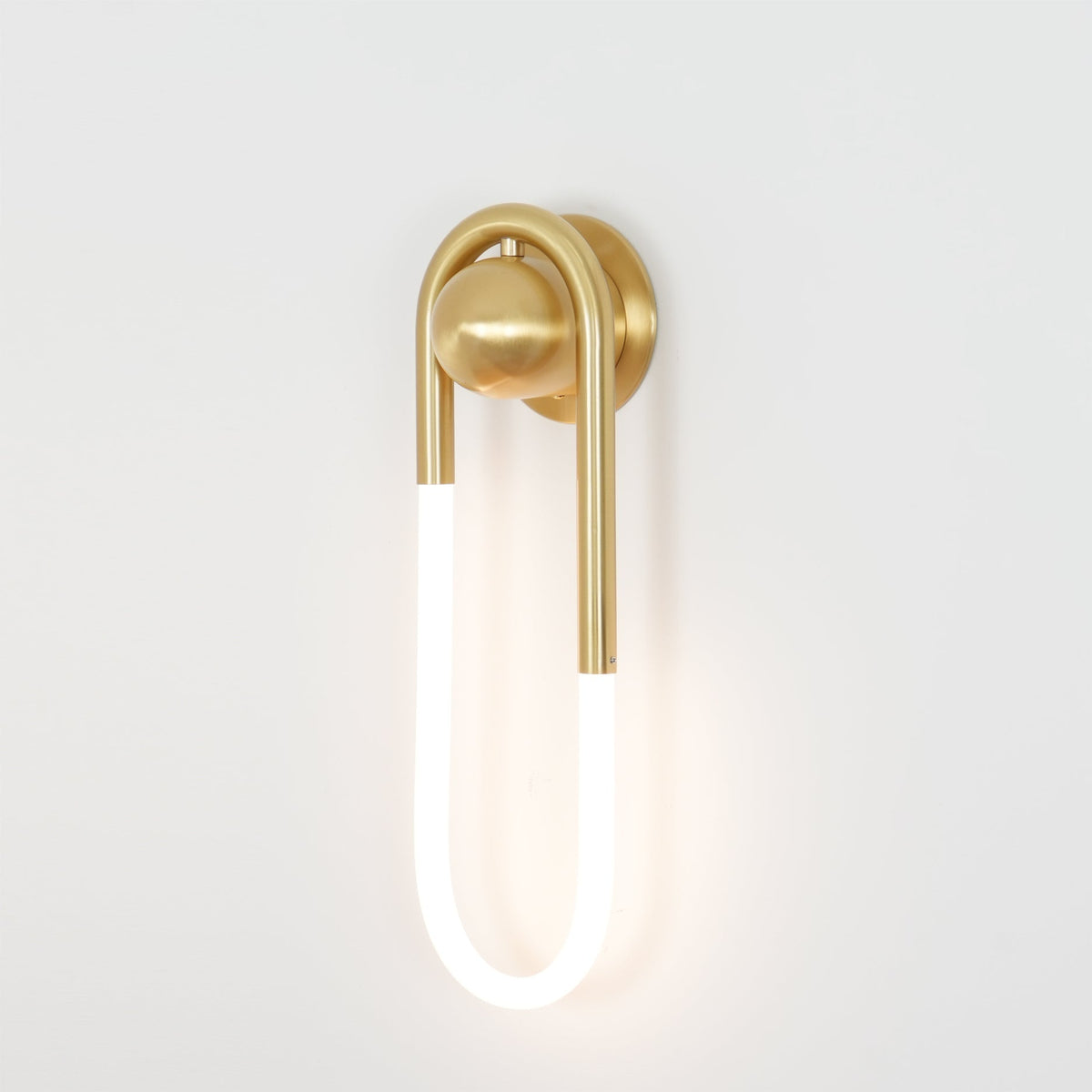 Sculptural Loop Sconce 9W Integrated LED Brass or Black Finish Dimmable Hardwired Fixture for Bedroom Hallway Living Room Contemporary Minim