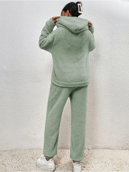 Hooded Teddy Fleece Loungewear Set for Women – Two-Piece Oversized Sweatsuit with Pocket – Cozy Winter Homewear Outfit