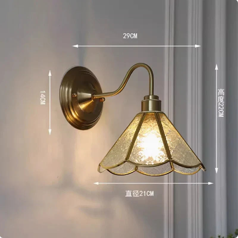 Tiffany-Style Glass Sconce with Curved Copper Arm E27 Socket 11 in x 8 in Bedroom Hallway Accent Light for Living Room Study Bathroom