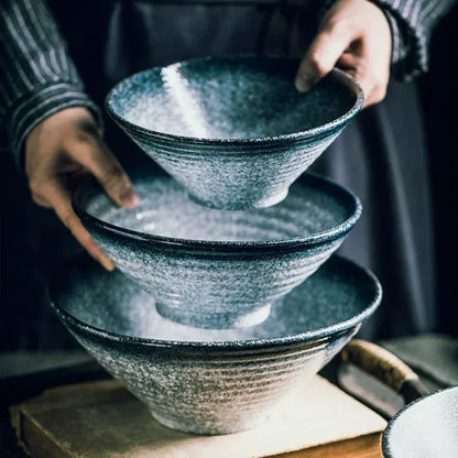 Handcrafted Ceramic Noodle Bowl 7 inch Asian-Inspired Soup Dish for Pho Udon Rice Meals Minimalist Dinnerware Versatile Kitchen Serving Piec