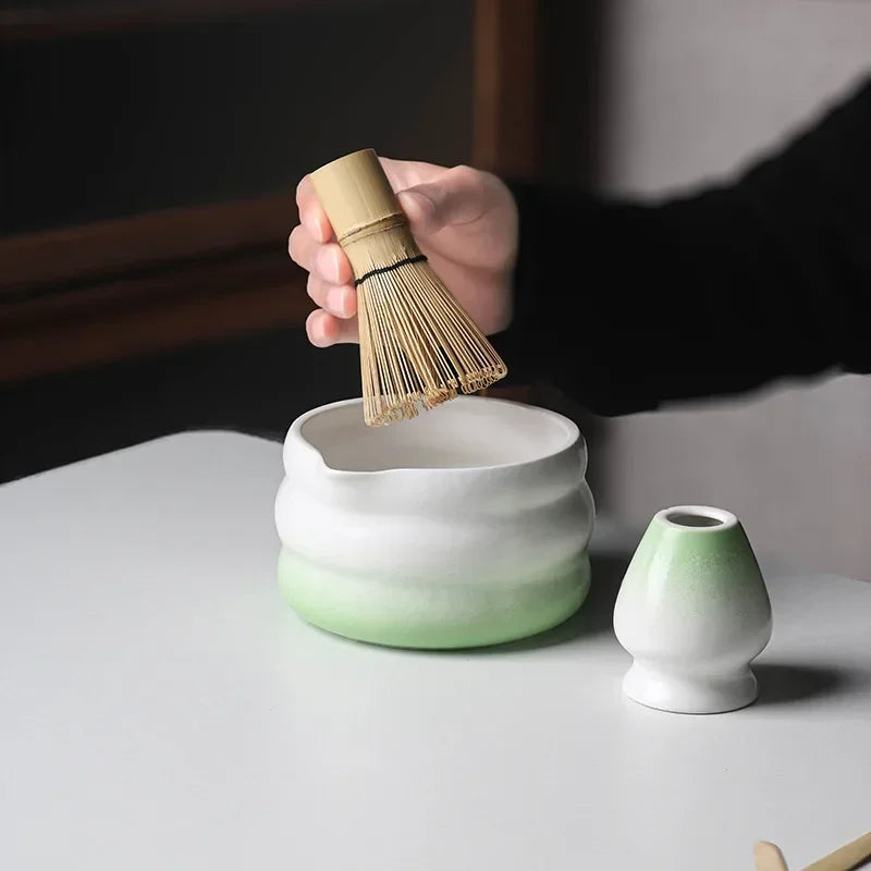 Service de bol à matcha en céramique avec bec verseur | Design élégant pour cérémonies du thé