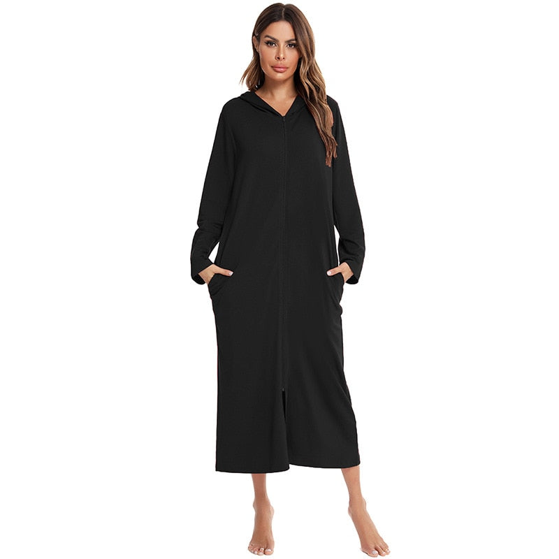 Zip-Front Hooded Bathrobe for Women – Soft Fleece Robe with Pockets & Full Zipper – Cozy Loungewear for Home, After Shower, Maternity