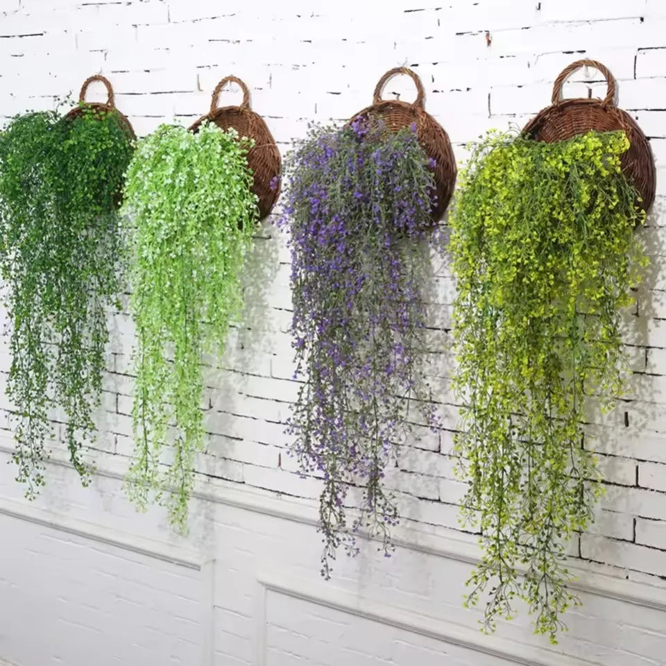 Woven Rattan Wall Basket for Plants Indoor Outdoor Hanging Pot Holder Natural Fiber Planter for Living Room Balcony Patio Garden Decor Boho