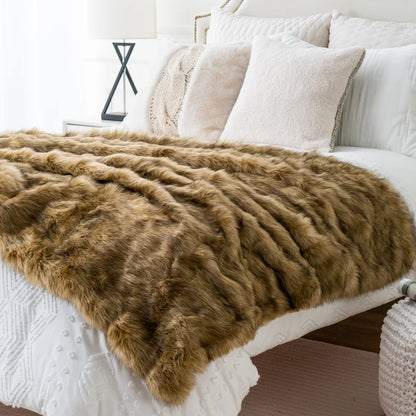 Plush Faux Fur Throw Blanket 80x60 Inches Luxe Textured Oversized Accent for Couch Bed Sofa Chair Living Room Bedroom Decor Soft Warm Machin