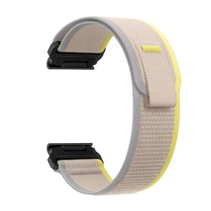 Adjustable Nylon Hook-and-Loop Smartwatch Band – Breathable Sports Strap for Fitness Tracking