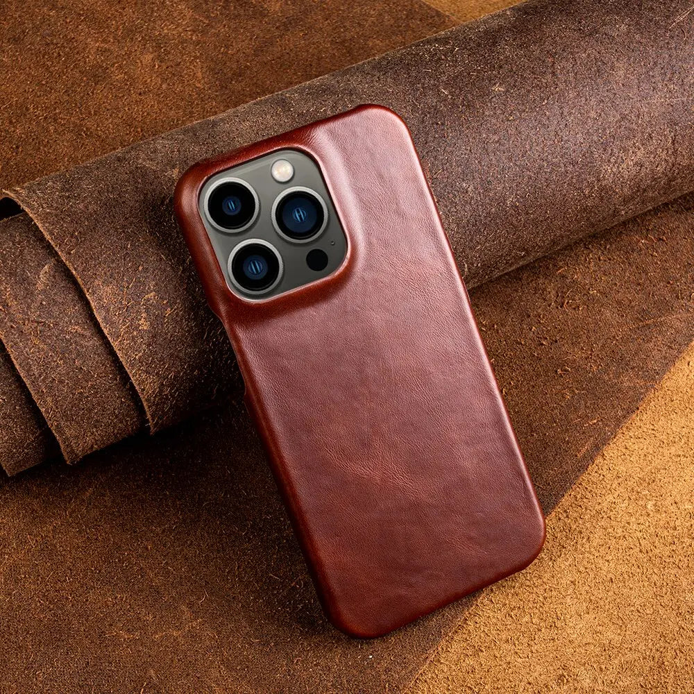Handcrafted Full-Grain Cowhide iPhone Case – Shock-Absorbing Edge Protection with Raised Camera Lip and Port Precision