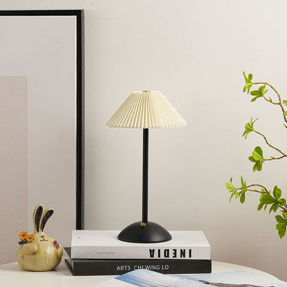 USB Powered Desk Lamp with Fabric Shade – 11.7 Inch Iron Light for Nightstand, Office & Bedroom – E14 Base, Multiple Finishes
