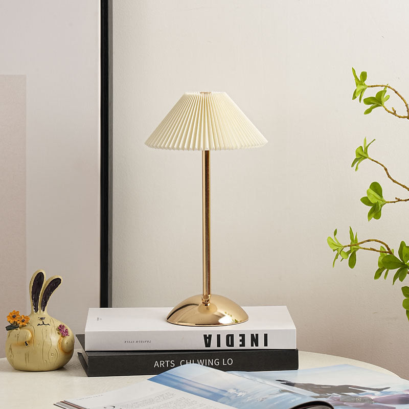 USB Powered Desk Lamp with Fabric Shade – 11.7 Inch Iron Light for Nightstand, Office & Bedroom – E14 Base, Multiple Finishes
