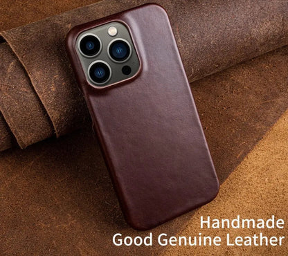 Handcrafted Full-Grain Cowhide iPhone Case – Shock-Absorbing Edge Protection with Raised Camera Lip and Port Precision