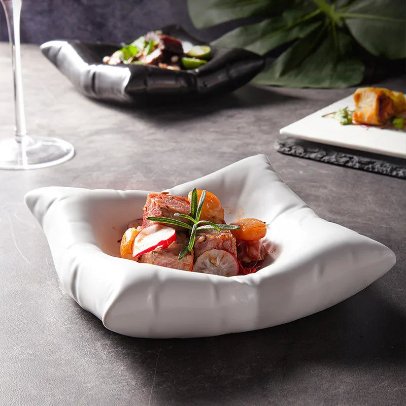 Cloud-Shaped Porcelain Serving Bowl for Soup, Salad, Pasta – Translucent Ceramic Dinnerware for Kitchen, Dining Room, Everyday Meals
