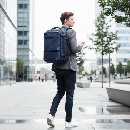TRAVCORE – Compressible Backpack with Laptop Storage