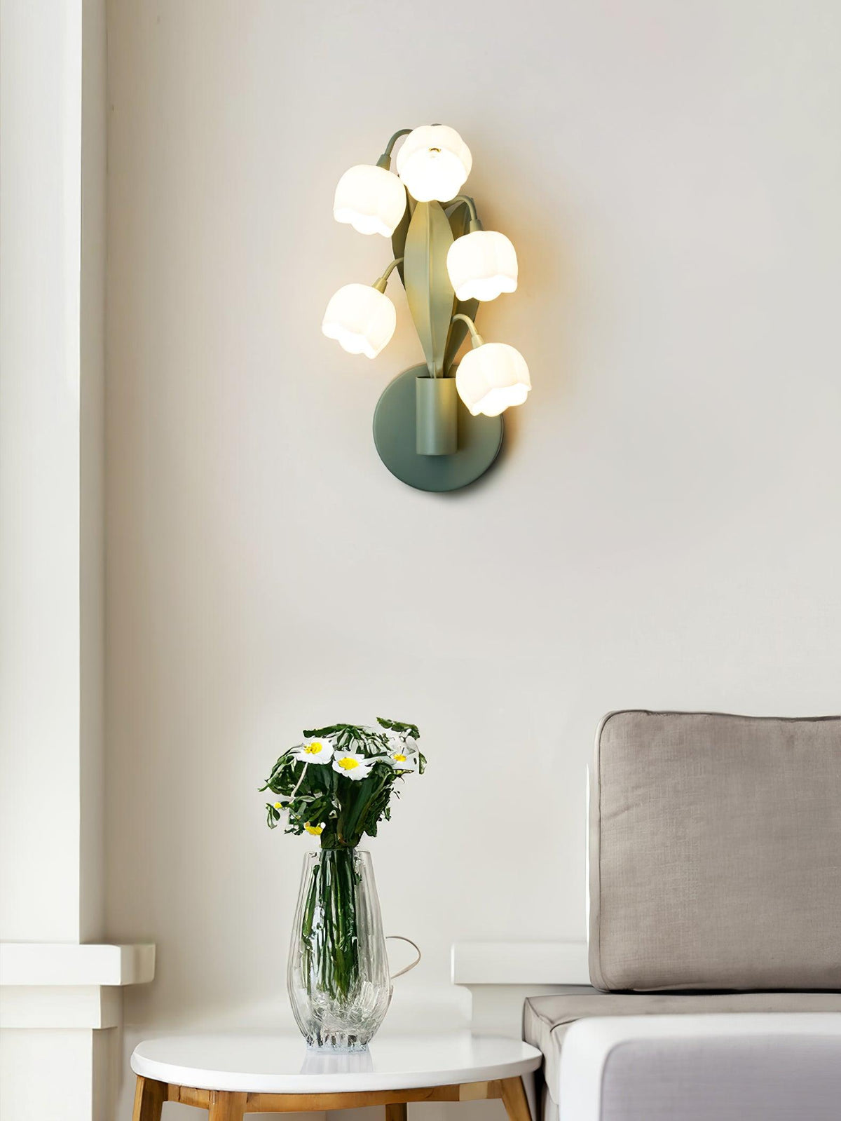 Orchid-Inspired Decorative Sconce with Adjustable Color Lighting for Bedroom Living Room Bathroom Modern Nature Accent Wall Mount Metal Fixt